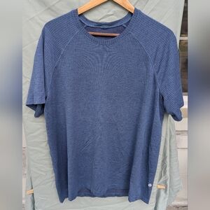 Lululemon XL Metal Vent Tech Shirt In Blue